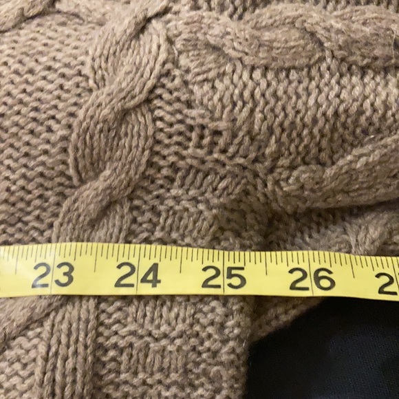 SAKS FIFTH AVE VTG THIN CABLE Knit TURTLENECK MED( oversized) - Picture 8 of 10